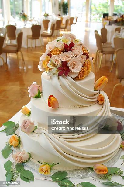 Beautiful White Wedding Cake With Roses Stock Photo - Download Image Now - Adult, Backgrounds, Bride