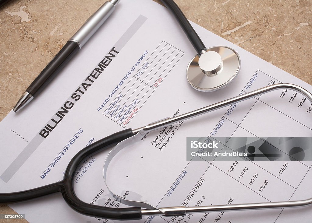 Estetoscópio no medical bill declaração - Royalty-free Cuidados de Saúde e Medicina Foto de stock