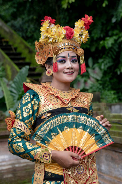 istock Balinese dancer posing in the temple 1373079119