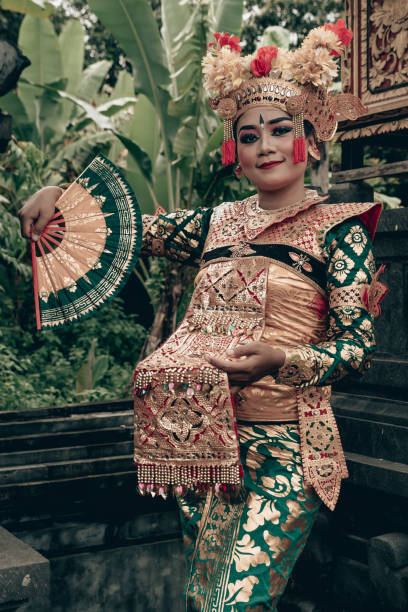 istock Balinese dancer posing in the temple 1373079579