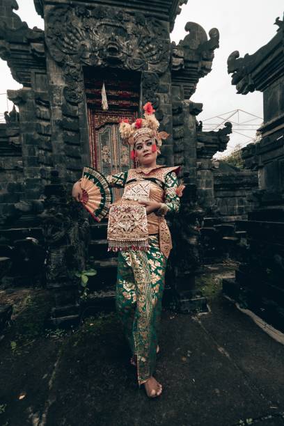 istock Balinese dancer posing in the temple 1373079882