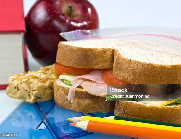 Szkolny Lunch - zdjęcia stockowe i więcej obrazów Wykształcenie - Wykształcenie, Kanapka, Lunch