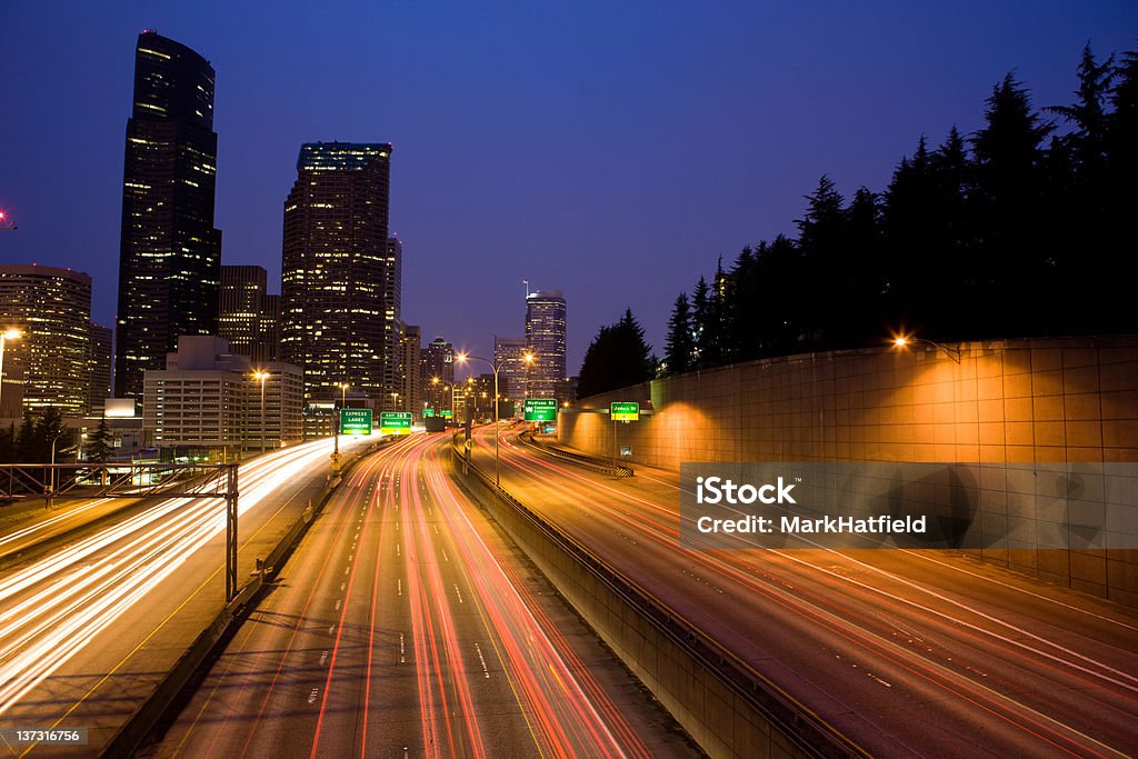 Seattle Verkehr - Lizenzfrei Abenddämmerung Stock-Foto