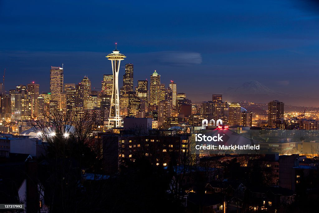 Der Innenstadt von Seattle in der Dämmerung - Lizenzfrei Restaurant Stock-Foto