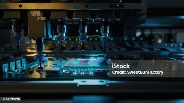 Electronic Machine Pick Automatic Pick And Place Machine Quickly Installs Components On Circuit ...