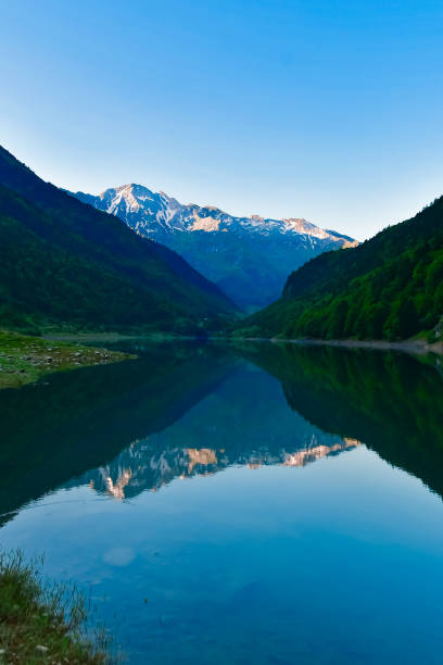 istock mountain lake of the Pyrenees 1373258999