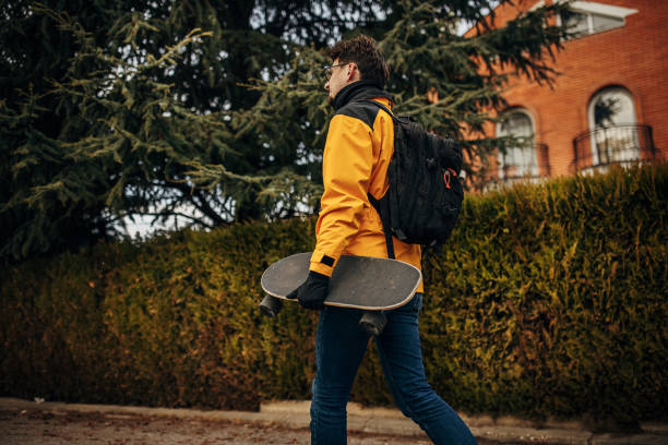 istock Skater walking on the street 1373274693