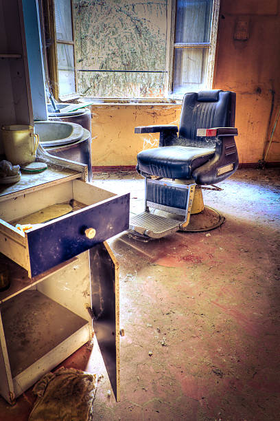 istock Abandoned hairdressing room 137330038