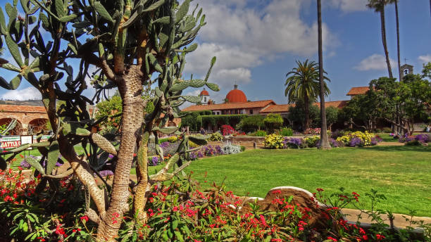 istock MISSION SAN JUAN CAPISTRANO 1373370214