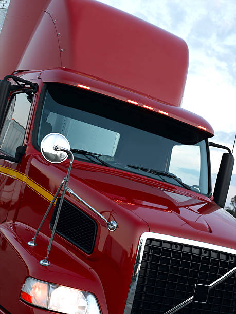 istock Semi Truck 137338795