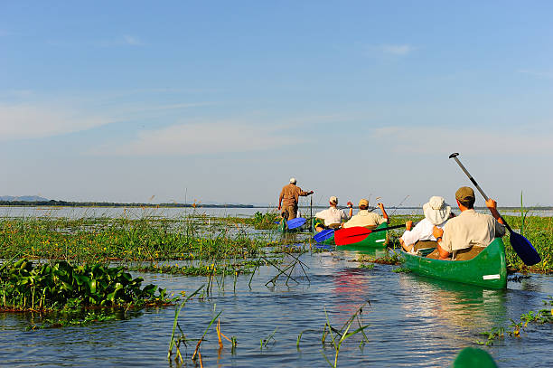 istock People on Zambezi River Canoe Trip, Zimbabwe 137342062
