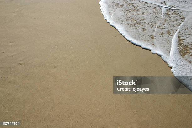 Foto de Praia Onda e mais fotos de stock de Abstrato - Abstrato, Areia, Arrebentação