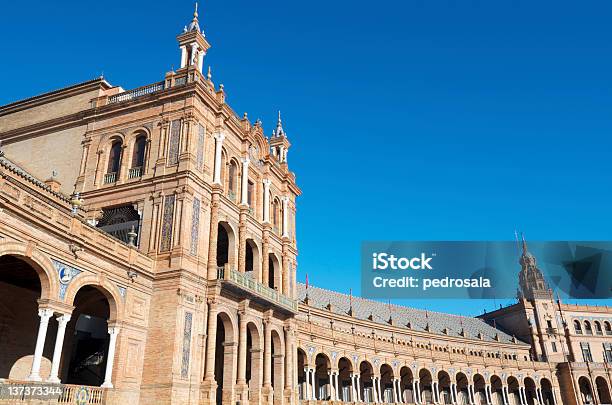 Sevilla Foto de stock y más banco de imágenes de Aire libre - Aire libre, Antiguo, Arquitectura