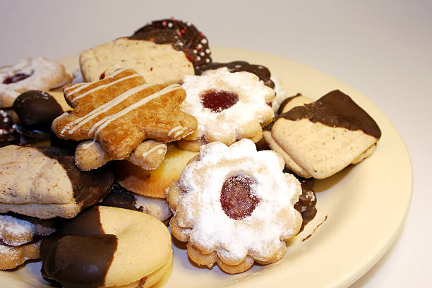 istock Christmas cookies 137389474