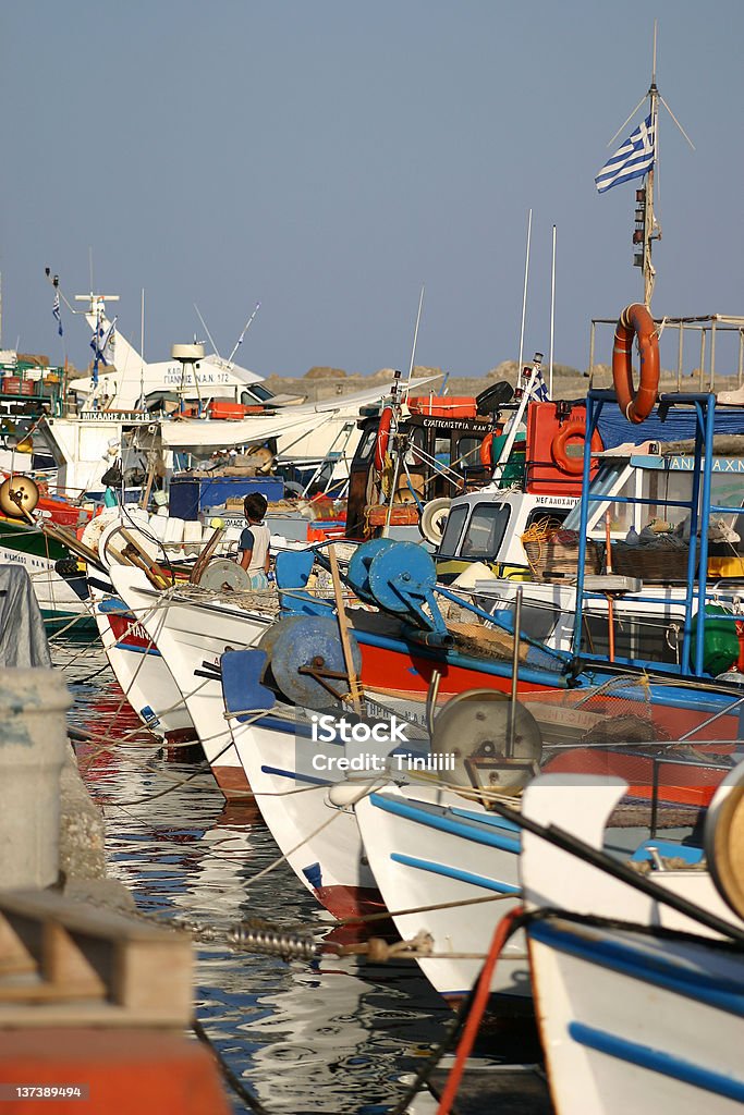 Creta/porto de Ierapetra - Foto de stock de Barco pesqueiro royalty-free