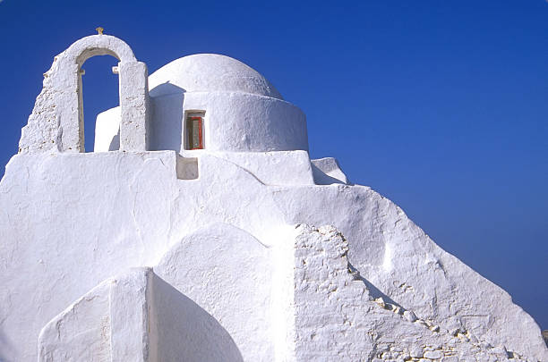 istock Mykonos Church 137399730