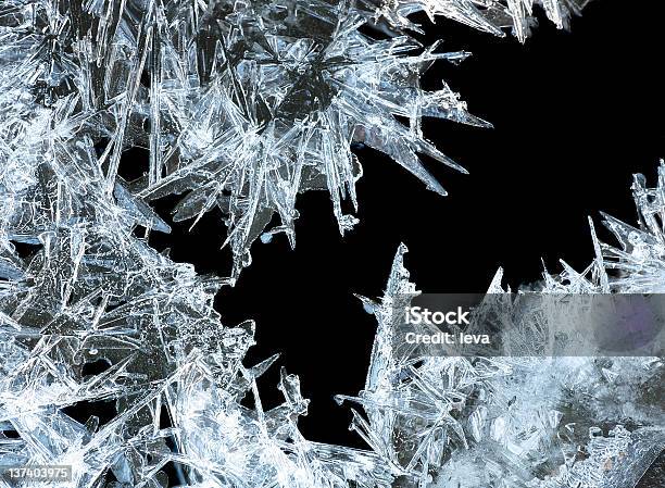 Cristalli Di Ghiaccio - Fotografie stock e altre immagini di Appuntito - Appuntito, Brina - Acqua ghiacciata, Circolo Artico