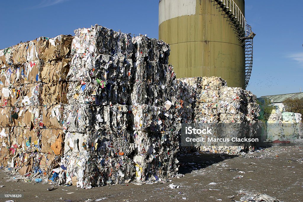 BELE do recyklingu papieru - Zbiór zdjęć royalty-free (Odzyskiwanie i przetwarzanie surowców wtórnych)