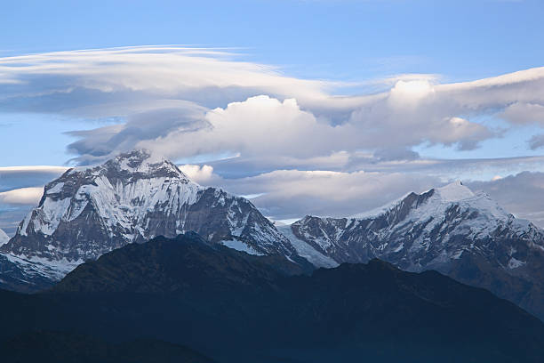 istock Dhaulagiri at sunrise 137457442