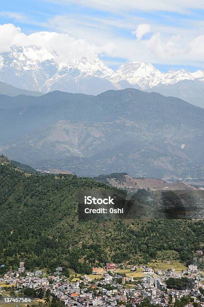 Pokhara - Fotografias de stock e mais imagens de Ao Ar Livre - Ao Ar Livre, Cidade, Coberto de Neve