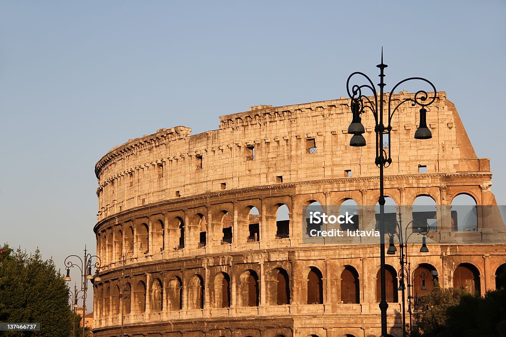 ローマのコロシアム - イタリアのロイヤリティフリーストックフォト