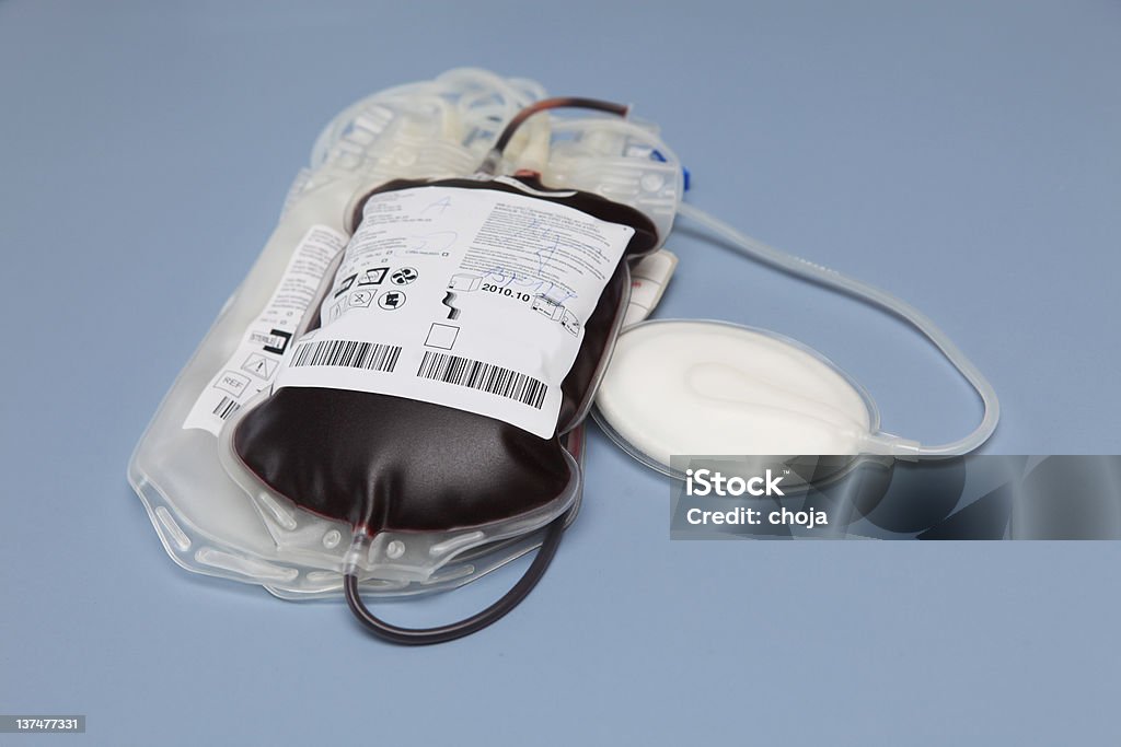 Saco de Sangue com células vermelhas do sangue - Foto de stock de Saco de Sangue royalty-free