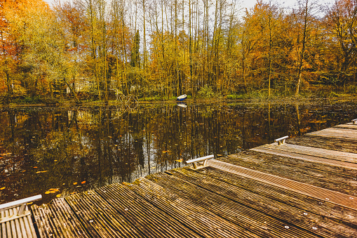 A beautiful lake in autumn with the name: 