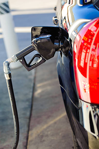 istock Filling up Gas Tank Vertical 137503124