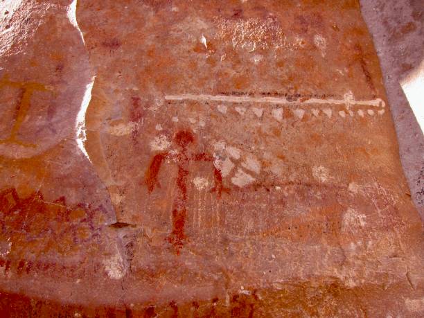 istock Ancient Indian Pictograph at Palatki Heritage Site 1375041321