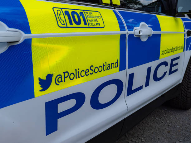 side of a parked police scotland vehicle - twitter 個照片及圖片檔