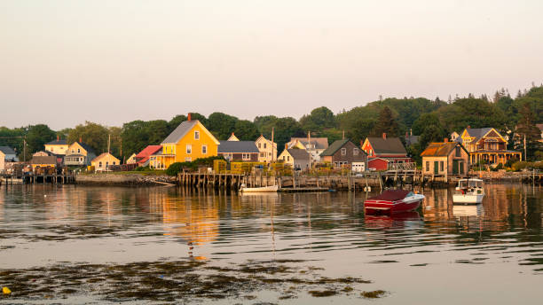 istock Carvers Harbor, Vinalhaven, Maine 1375143507