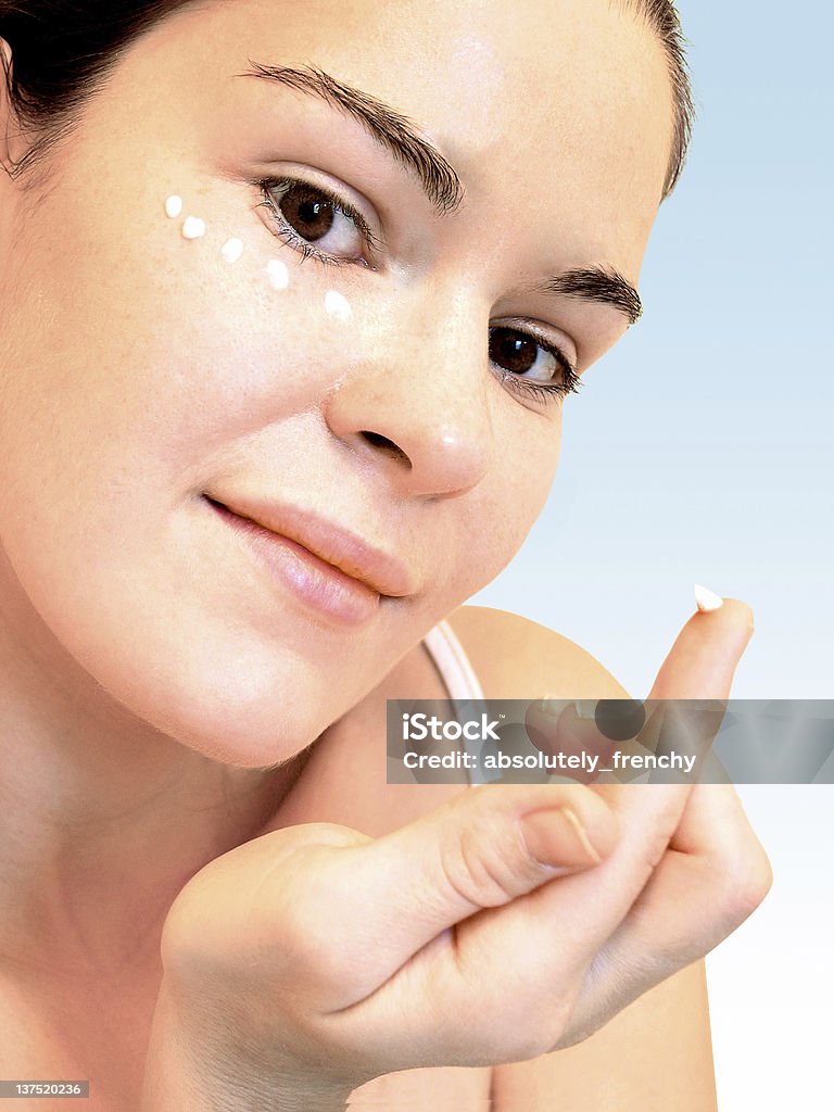 skin care http://www.delit-k-delice.com/istock/link_people.jpg Adult Stock Photo