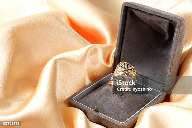 ビンテージゴールドのリングにダイヤモンド - 宝石箱のストックフォトや画像を多数ご用意 - 宝石箱, 宝石 ダイヤモンド, 宝飾品