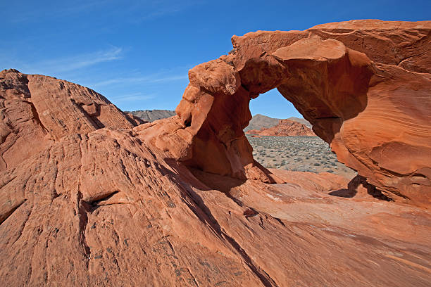 istock Arch, Valley of Fire 137574515
