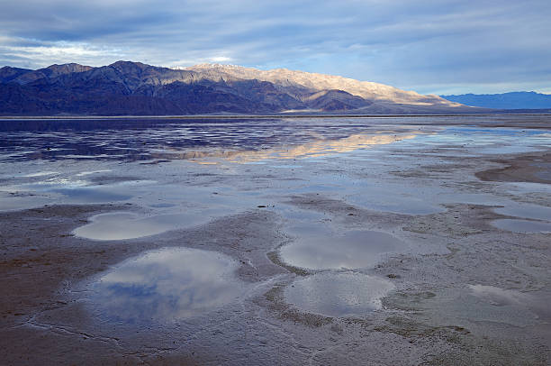 istock Cottonball Basin, Death Valley National Park 137579390
