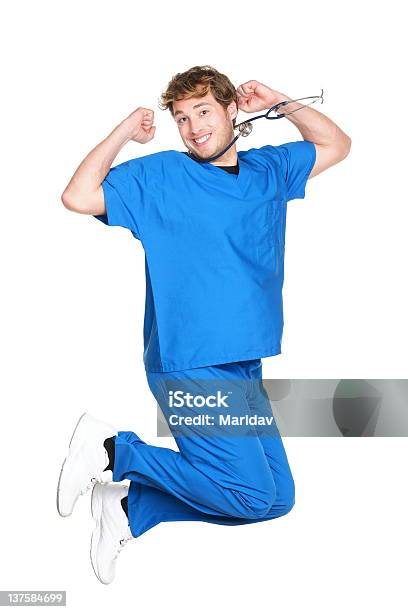 Feliz Enfermero Médico Salto Foto de stock y más banco de imágenes de Saltar - Actividad física - Saltar - Actividad física, Enfermero, Doctor