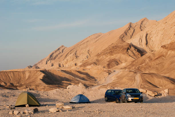 이스라엘 의 유대 사막에 있는 미드바르 예후다 하티숑 보호구역, 산악 경관, 사해 근처의 와디, 중동 여행 - negev middle east desert 뉴스 사진 이미지