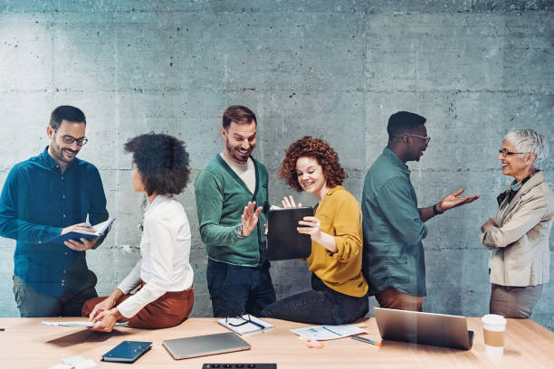istock Social networking on an usual business day 1376082493