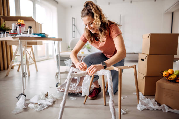 istock Strong independent woman 1376304548