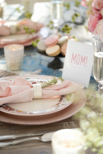 istock Elegant Mother's Day Dining Table 1376527943