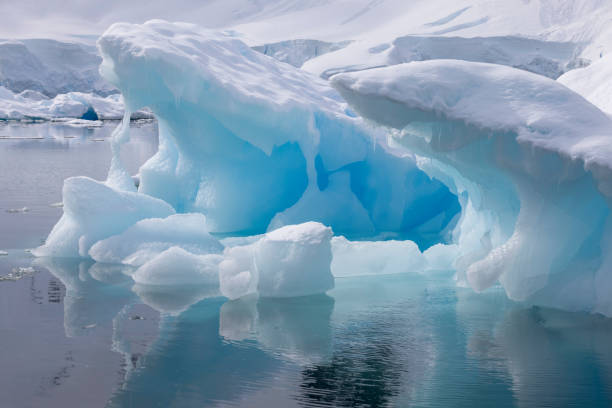 istock Iceberg detail, Antarctica 1376597767