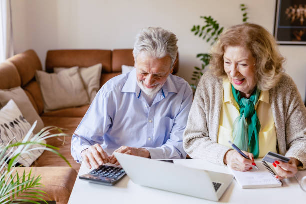 istock Seniors are planning home budget 1376708782