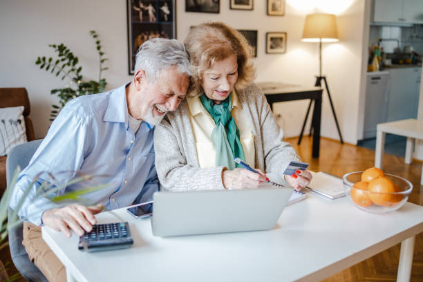 istock Seniors are planning home budget 1376718757