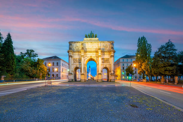 istock Siegestor (Victory Gate) triumphal arch in Munich, Germany 1377056049