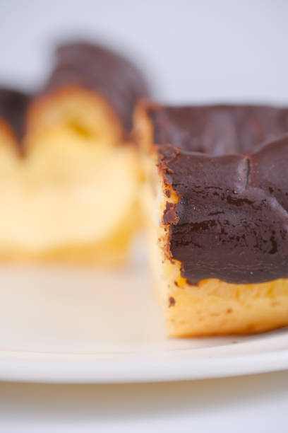 istock Eclair, close up photo food 1377201950