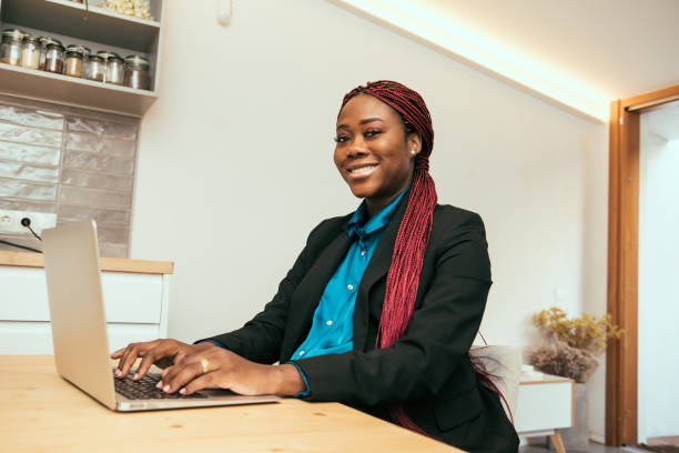 istock Business woman 1377476294
