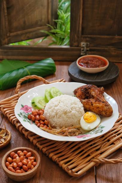 istock Nasi Lemak Fried Chicken 1377487758