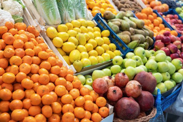 Variedad de frutas frescas - foto de stock