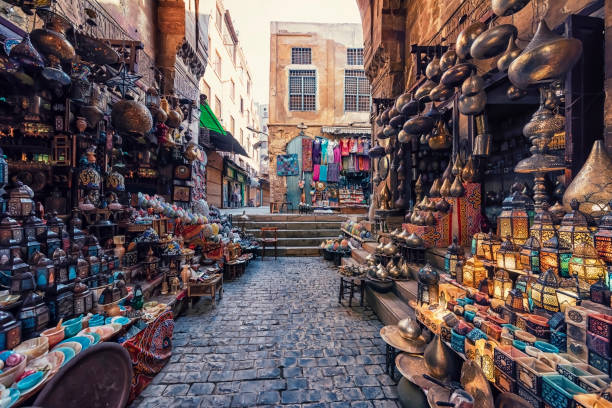 cairo city in egypt - khan al khalili stockfoto's en -beelden