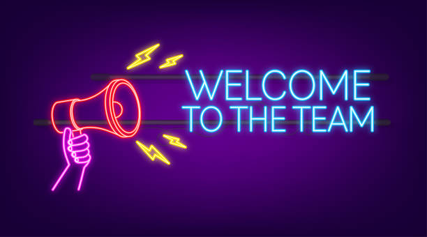 illustrazioni stock, clip art, cartoni animati e icone di tendenza di benvenuti nel team scritto su etichetta. icona al neon. cartello pubblicitario. illustrazione vettoriale - welcome